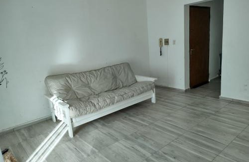 Villa Maria Apartment | Los Nietos, a dos cuadras de la costanera, sin cochera