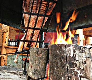 Villa Catedral Cabin | Los Nires Lodge Cerro Catedral