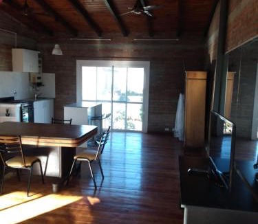 Granadero Baigorria Apartment | Luminoso Loft cercano rio Grdro Baigorria cochera opcional