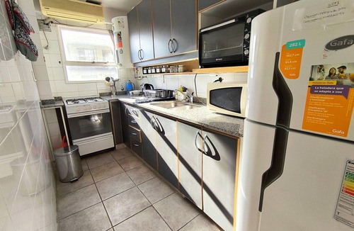 Villa Crespo Apartment | Luminous 1-bedroom apartment with balcony in Buenos Aires with WiFi, AC.