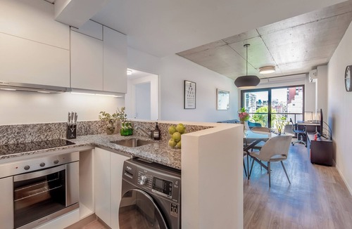 Recoleta Apartment | Luxurious 3 Bedroom 3 Bathroom- 3 Balconies -1 GB WiFi - 4 Seasons Mattresses