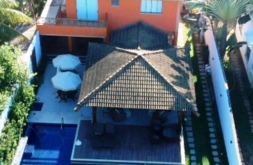 Guarajuba House | Luxury beach house in a gated community.