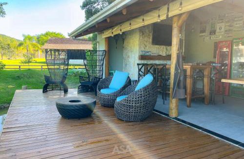 Itaipava Ski Chalet | Luxury Chalet Retreat with Jacuzzi & Fireplace