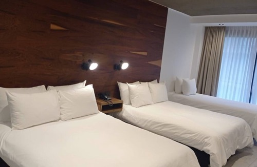 Rio Cuarto Hotel | Luxury Getaway | 3 Units | Heated Indoor Pool and Daily Buffet Breakfast