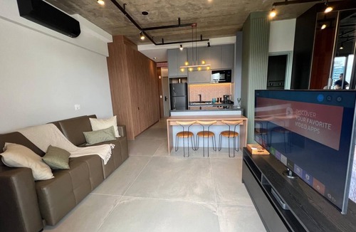 Vila Olimpia Apartment | Luxury Studio Apartment on Faria Lima | 47m2