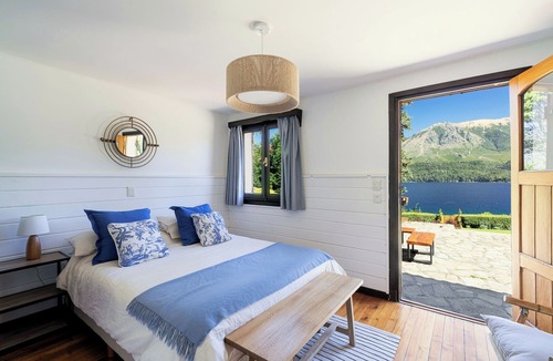 Villa Arelauquen Cabin | Magnificent Lakefront Property Set In An Acre Of Private Parkland