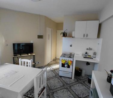 Munro Apartment | Magnolia's sweet home depto equipado en el centro comercial de munro vte lopez cerca de River Tecnópolis Dot Unicenter