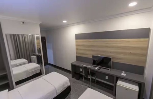 Adrianopolis Hotel | Manaus Stay | 4.5 mi to Centro Histórico Manaus, Walking Heritage Tours