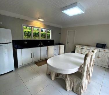 Vila Everest Villa | Mansão Casa Branca Campos do Jordão no centro