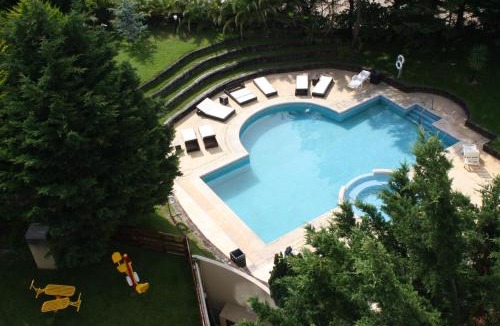Carilo Hotel | Marcin Hotel