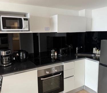 La Perla Apartment | MarDelSuites - Studio Moderno Piso 12- Vista al Mar, Cochera Opcional, AC, 2min Playa