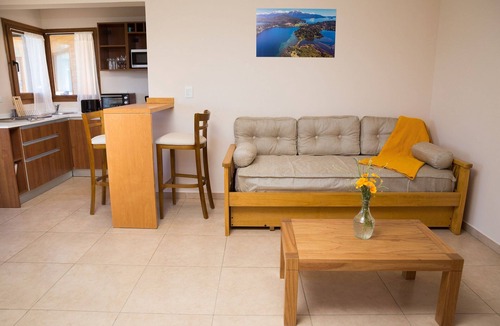 Dina Huapi Condo | Mascardi Fivefold Ground Floor LakeView Dina Huapi