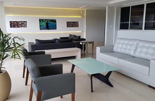 Arcoverde Hotel | Max Hotel