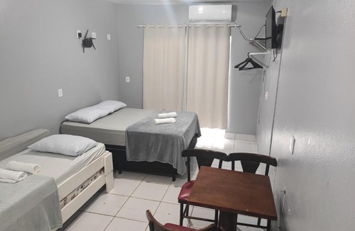 Castelo Branco Apartment | Meia Praia - Cozinha Garagem Ar Wi-Fi e Enxoval - Residencial Recanto dos Pássaros