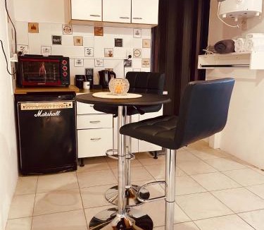 Merlo Apartment | Merlo INK