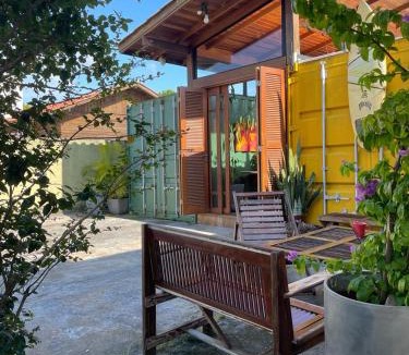 Rio Vermelho Sul House | Moçamba LODGE Contêiner