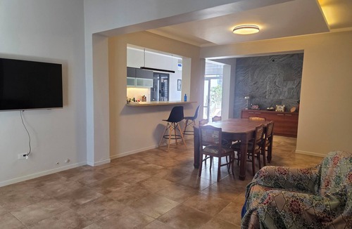 San Juan House | Modern house with pool and jacuzzi with three bedrooms and two bathrooms for 6 people.