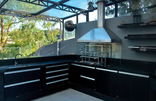 Carapicuiba Villa | Modern Luxury Home in Granja Viana