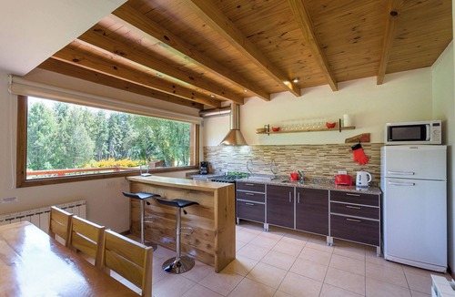 Angostura House | Modern, spacious house for 8 people in a native Patagonian forest