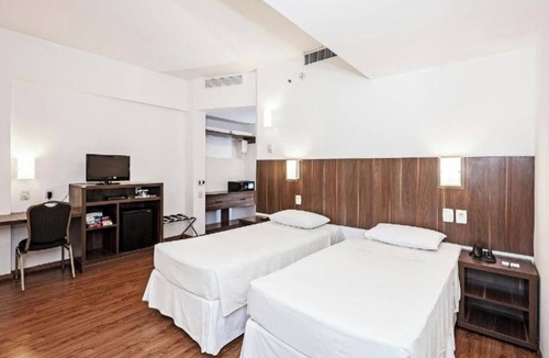 Centro Hotel | Modern Stay in Palhoça | 1 Unit | Avenida Atílio Pedro Pagani - 0.4 mile