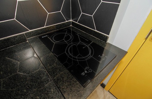 Pinheiros Apartment | Modern Studio in Pinheiros Near Fradique Coutinho Metro
