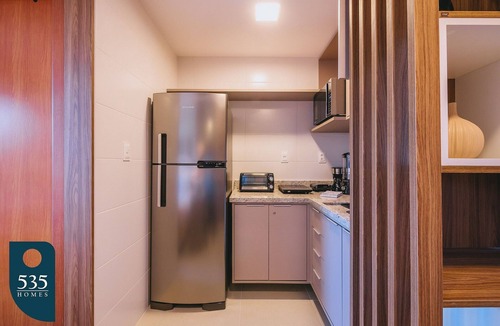 Caminho das Arvores Apartment | Modern Studio near Shopping da Bahia