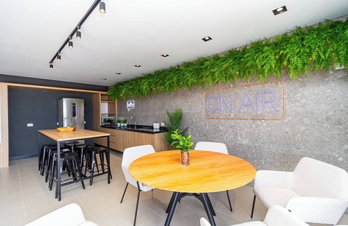 Matriz Apartment | Modern Studio with a View in Downtown Curitiba - Luxury