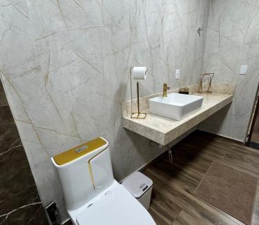 Caceres Apartment | Moderno, Aconchegante e Perto de Tudo!