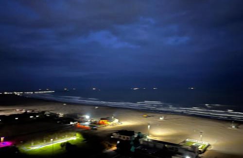 Necochea Apartment | Monoambiente vista al mar y piscina