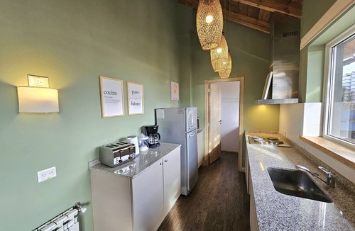 Centro Apartment | Montaña apartment with lake view and parking in Bariloche