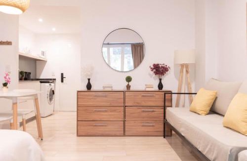 Palermo House | MOT ChicHaus 8 Lux Units 30 pax Daily Housekeeping!