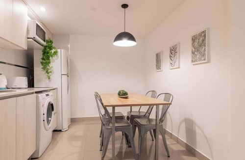 Buenos Aires Central Business District Apartment | MOT+ Moreno 550 'A' Loft with Pool in Plaza de Mayo