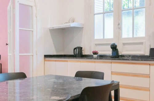 Colegiales Villa | MOT Rentals + Villa Mansion Paz - 20 pax Deluxe House Belgrano