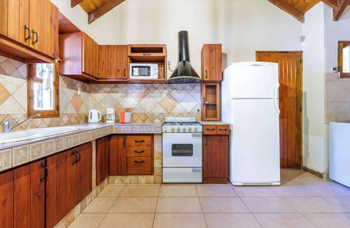 Chacras de Coria House | MOT Rentals + Wine Country Alzaga - 4 Bd House Pool, BBQ