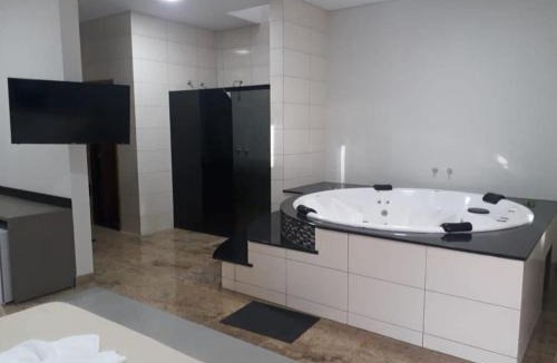 Campo Mourao Hotel | Motel Blue Star II