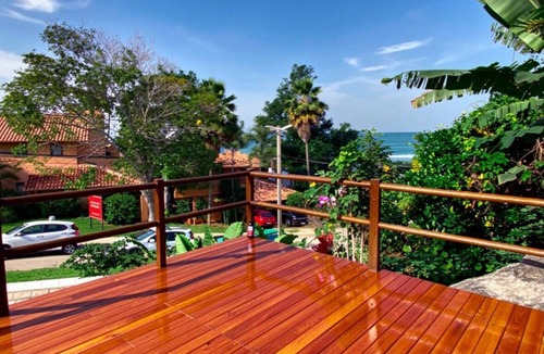 Historic Center Apartment | Mucugê Suite - Ocean view - 200 meters from the beach - main street of Arraial