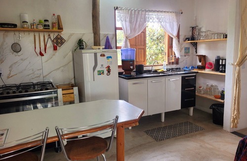 Alto Paraiso de Goias Cottage | New house in the heart of the Cerrado biome, easy access and 5 minutes from several waterfalls.