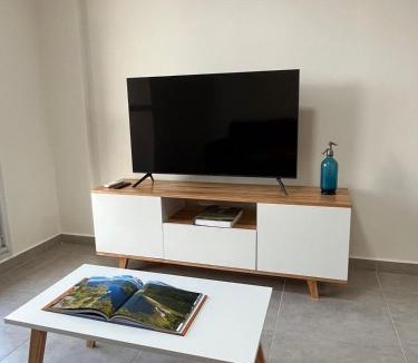 Centro Apartment | Nuevo, Bellísimo, Confort y muy amplio - 2 Dormitorios, uno en Suite - 2 baños y Pileta !