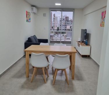 Centro Apartment | Nuevo, Bellísimo, Confort y muy amplio - 2 Dormitorios, uno en Suite - 2 baños y Pileta !