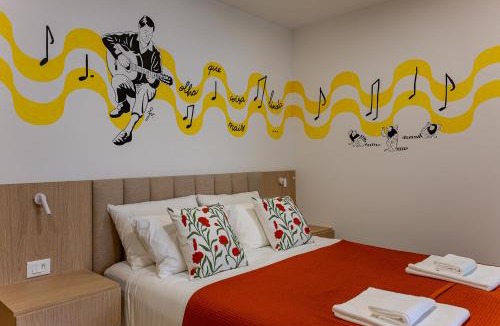 Copacabana Apartment | On the sea Arpoador Beach apartment Ipanema, Copacabana with heated pool and gym