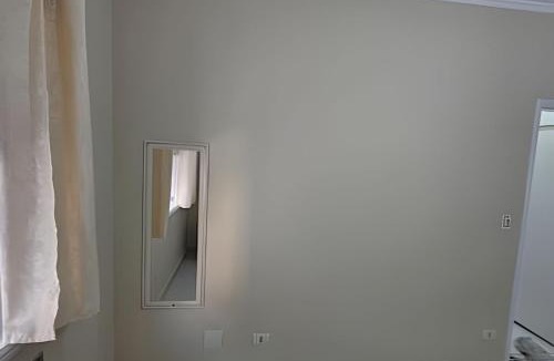 Jardim Vitoria Apartment | One-bedroom apartment five minutes from the beach with parking space