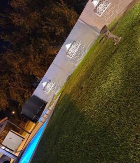 La Guardia House | Palm Island Colastine