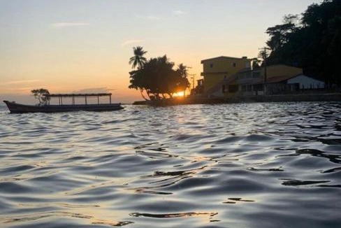 Salvador House | Paraíso Pé na Areia- Ilha de Maré
