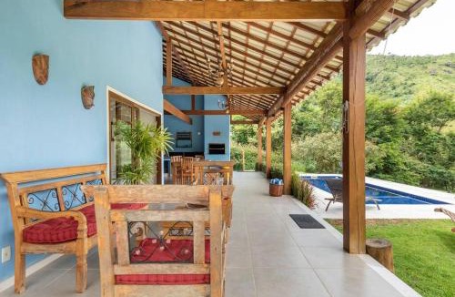 Petropolis Villa | Paraiso em Secretario com Wi-Fi e campo futebol