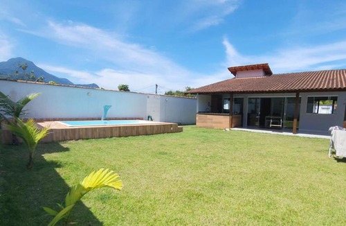 Mambucaba House | Paraty: Ótima Casa Piscina, Ar e Churrasqueira