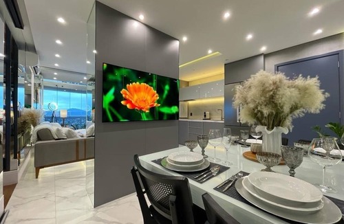 Alphaville Industrial RV Rental | Paris Luxury Apartment