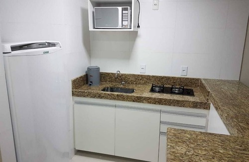 Vila Velha Apartment | Pasárgada Flat, just cross the avenue and you will be in the beautiful Coast Beach