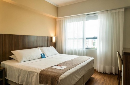 Centro Hotel | Passa Vinte Stay | Central Palhoça Location | Pets Are Allowed