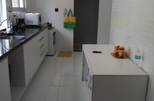 Vila Julia Apartment | Penthouse with a private barbecue near Enseada Beach - Guarujá