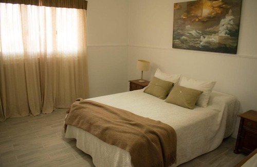 Carhue Apartment | Peonias